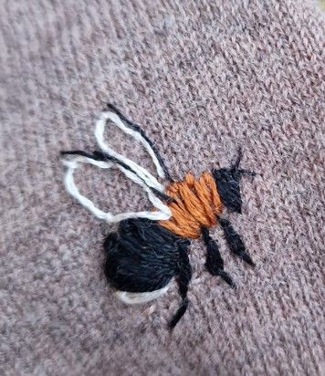 Broderisett La Humla Suse
